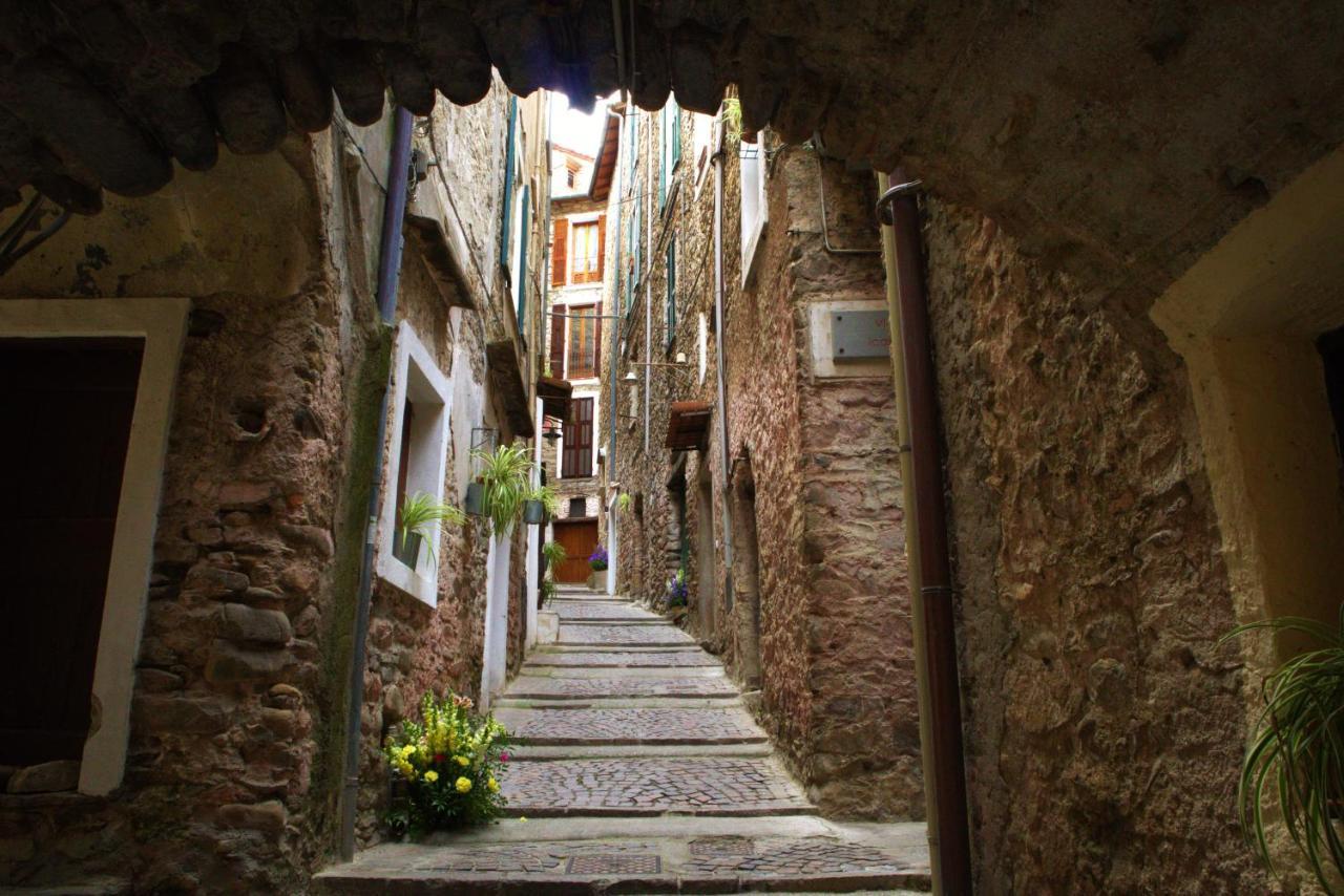 La Casa Degli Alberi Villa Dolceacqua Buitenkant foto